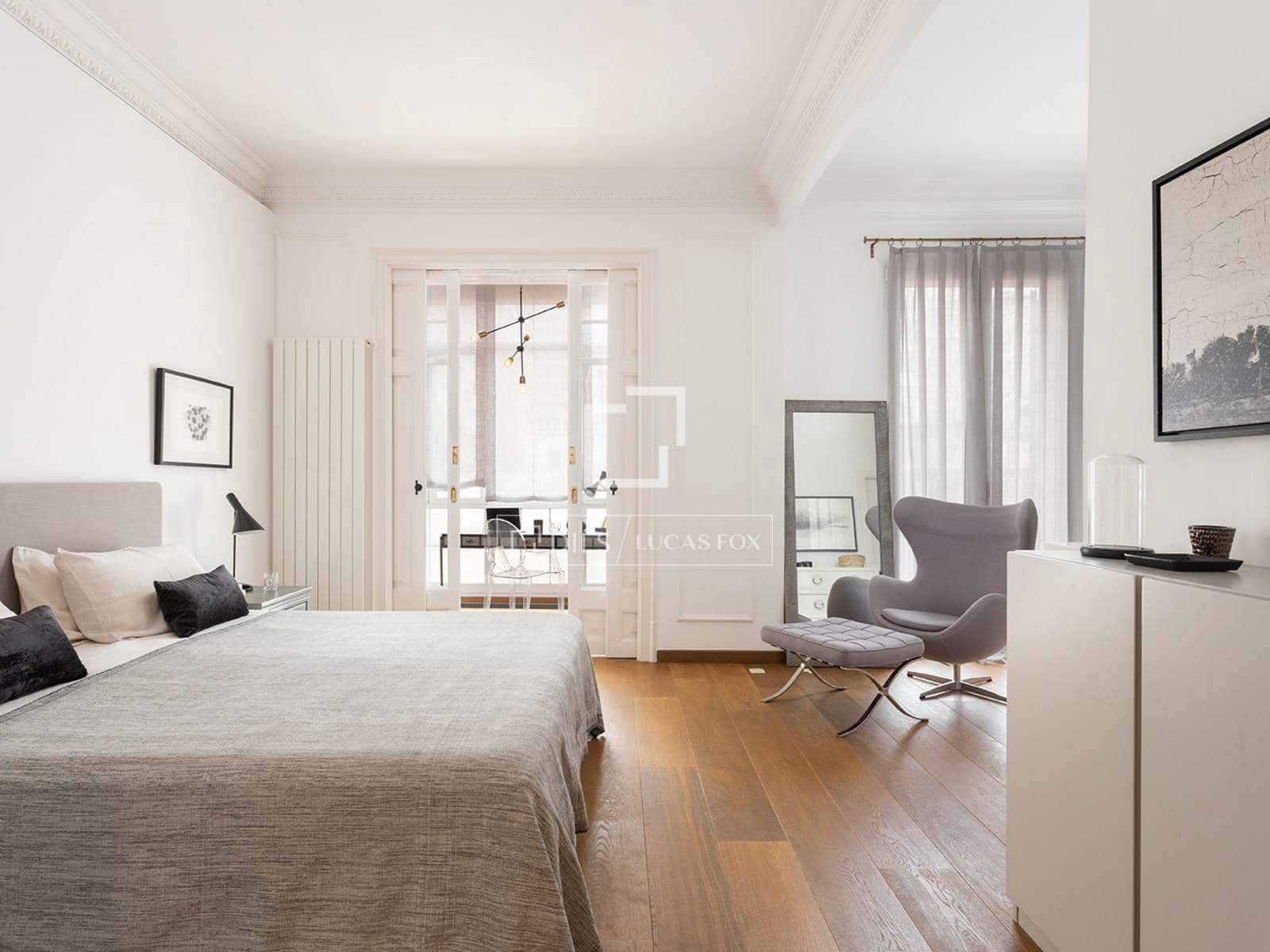 4 soveværelse Lejlighed til salg i Barcelona by - € 1.600.000 (Ref: 9991803)