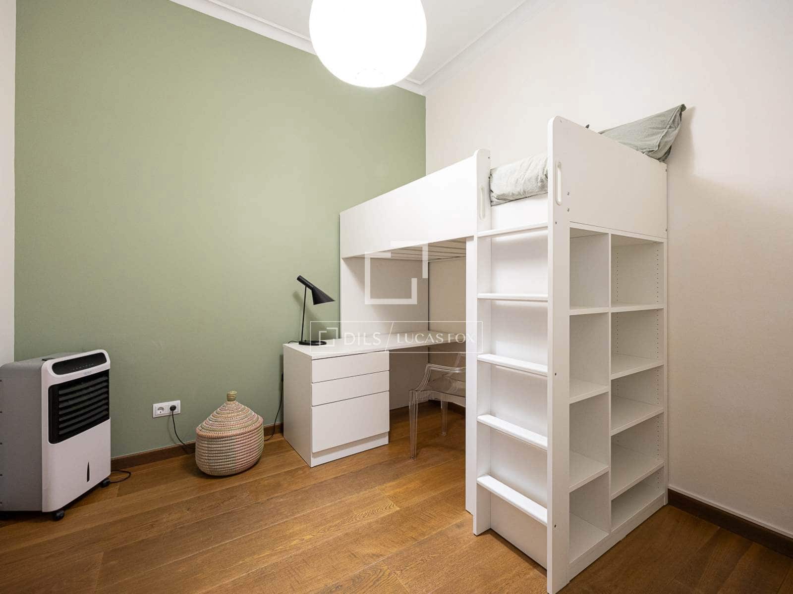 4 soveværelse Lejlighed til salg i Barcelona by - € 1.600.000 (Ref: 9991803)