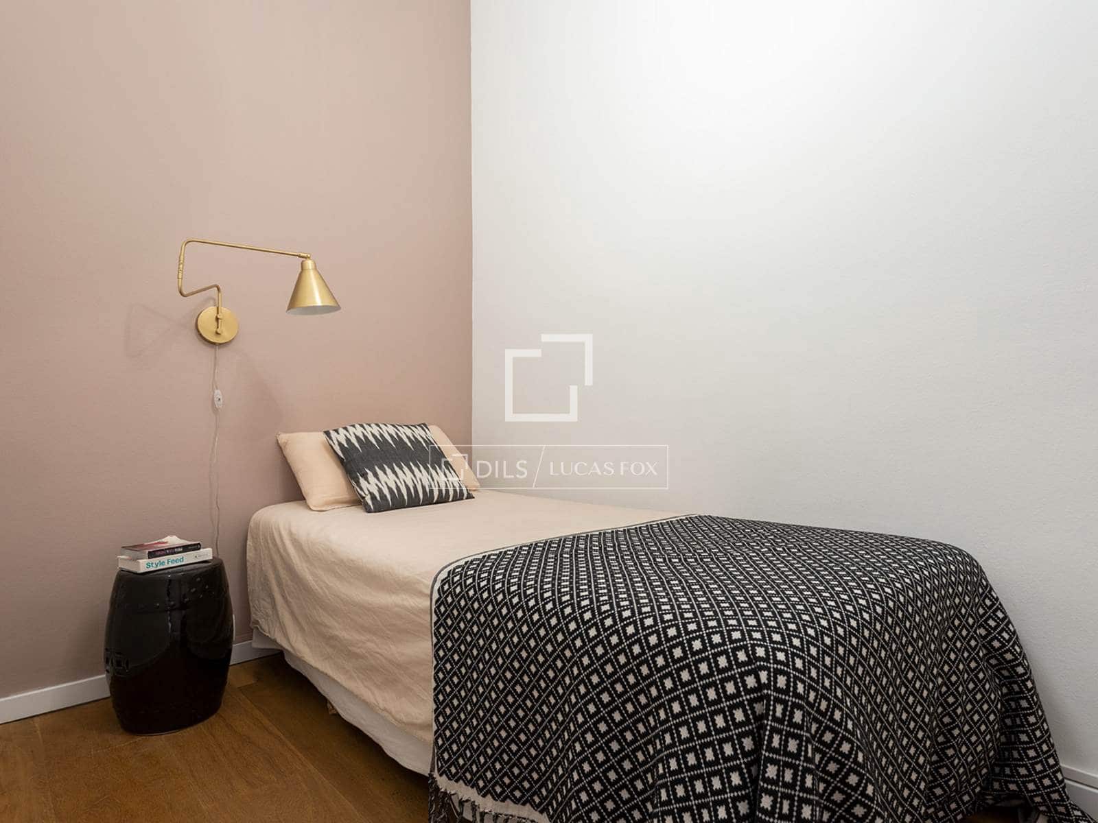 4 soveværelse Lejlighed til salg i Barcelona by - € 1.600.000 (Ref: 9991803)