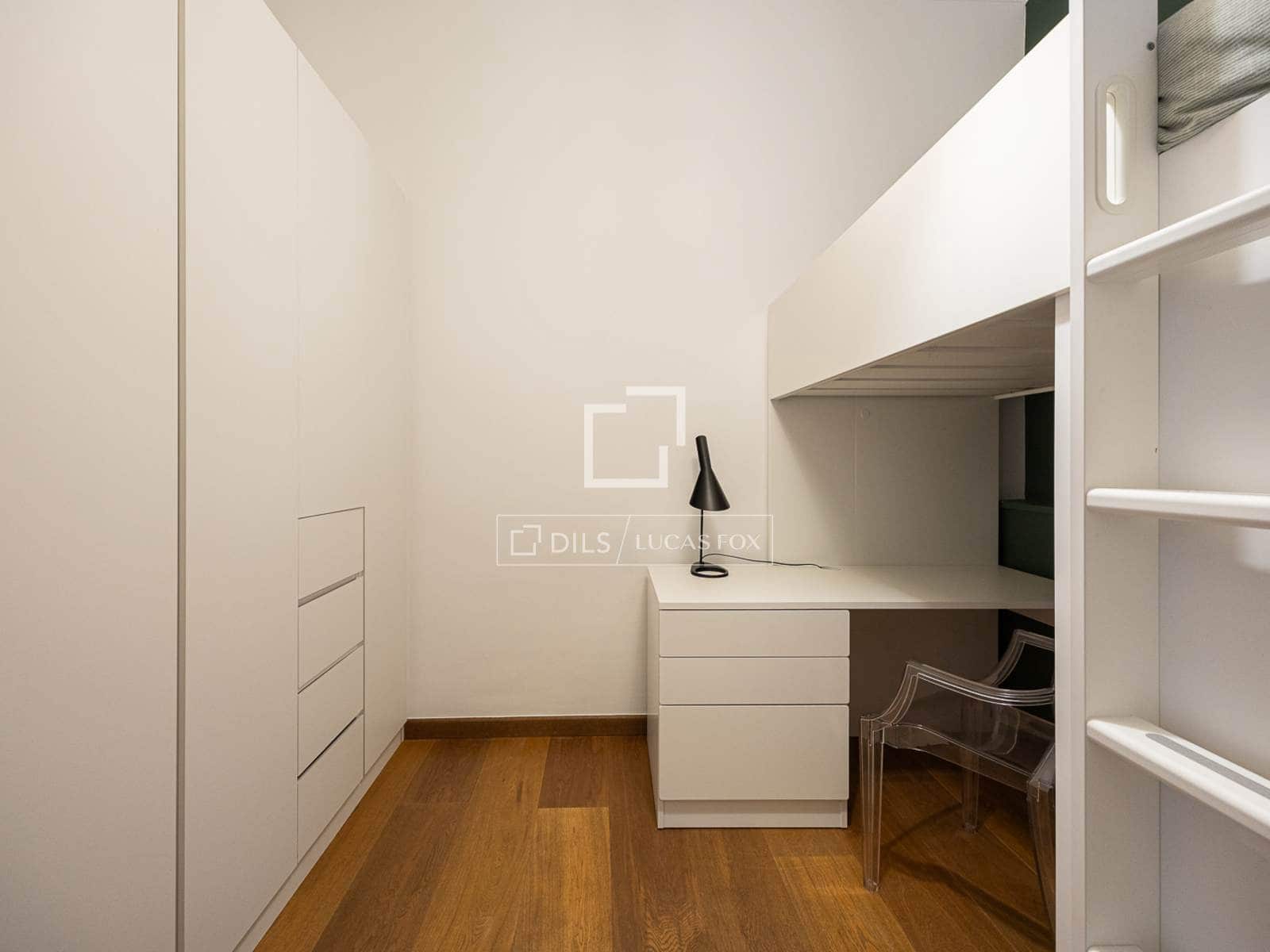 4 soveværelse Lejlighed til salg i Barcelona by - € 1.600.000 (Ref: 9991803)