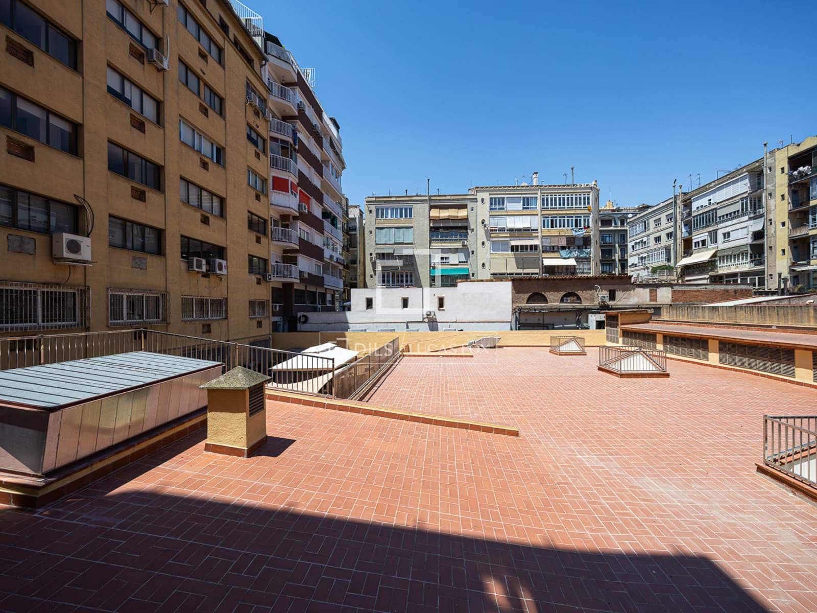 4 soveværelse Lejlighed til salg i Barcelona by - € 1.600.000 (Ref: 9991803)