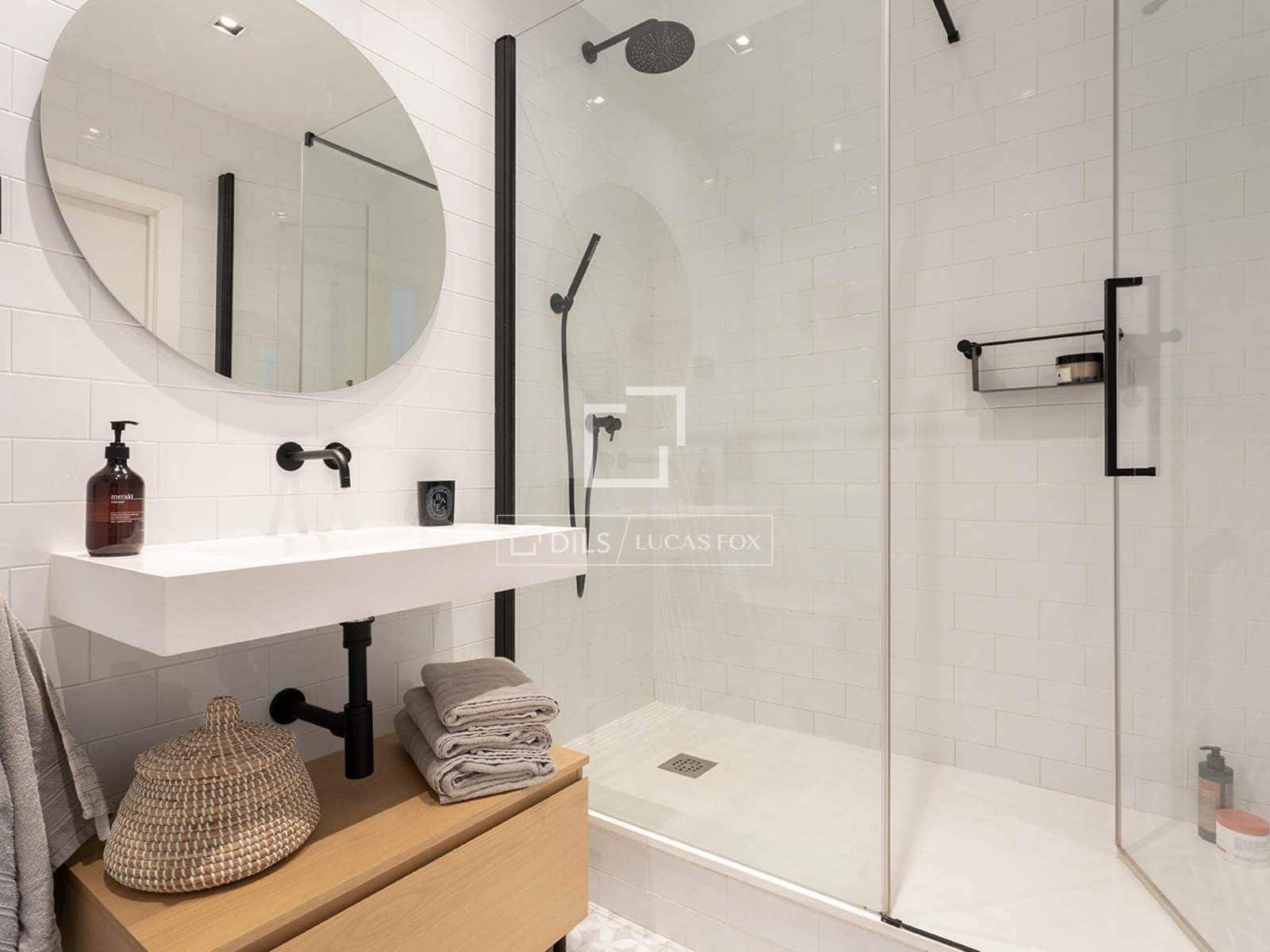 3 slaapkamer Appartement te koop in Barcelona stad - € 1.600.000 (Ref: 9991803)