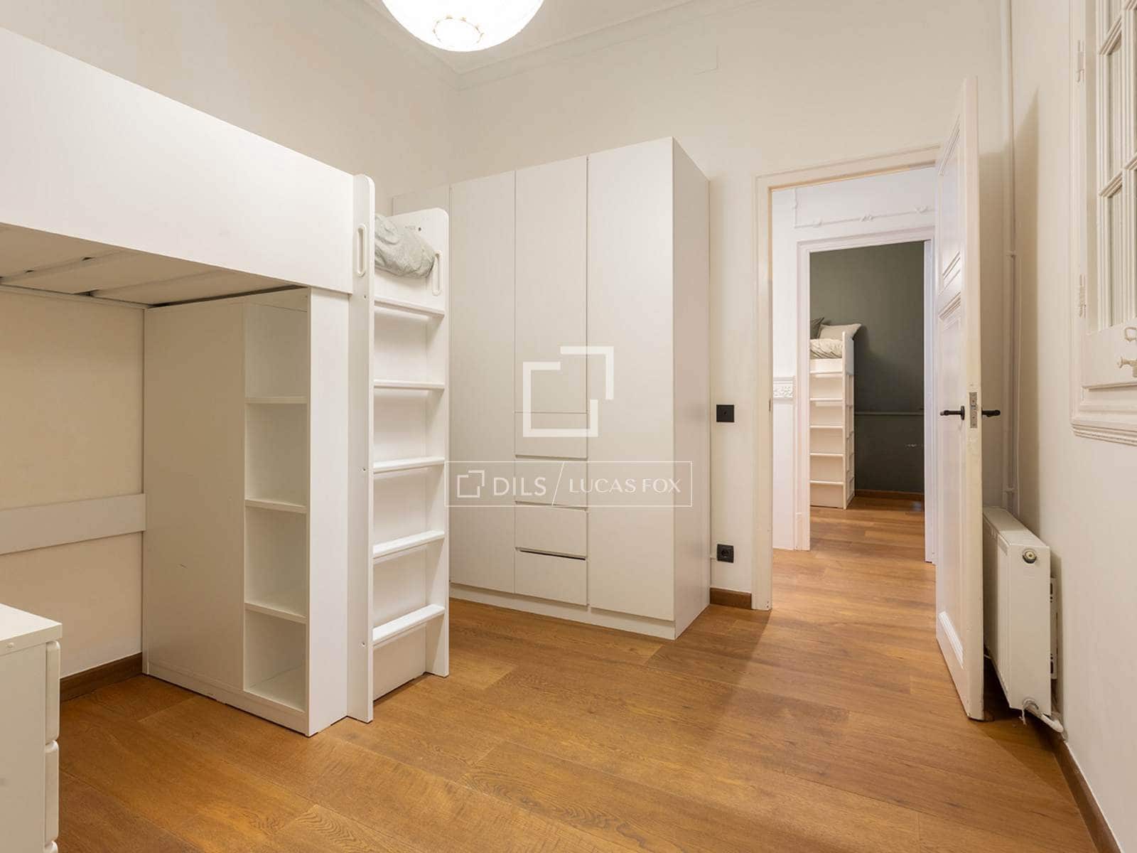 3 slaapkamer Appartement te koop in Barcelona stad - € 1.600.000 (Ref: 9991803)