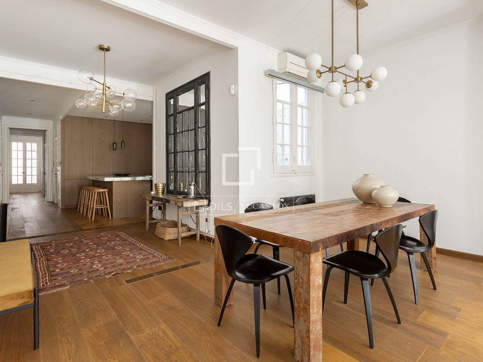 3 slaapkamer Appartement te koop in Barcelona stad - € 1.600.000 (Ref: 9991803)