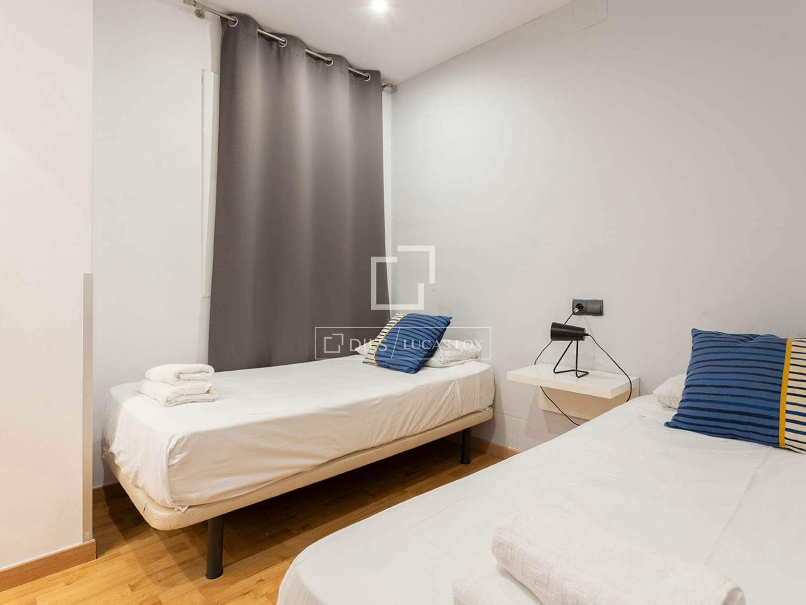2 soveværelse Lejlighed til salg i Barcelona by - € 399.000 (Ref: 9991804)