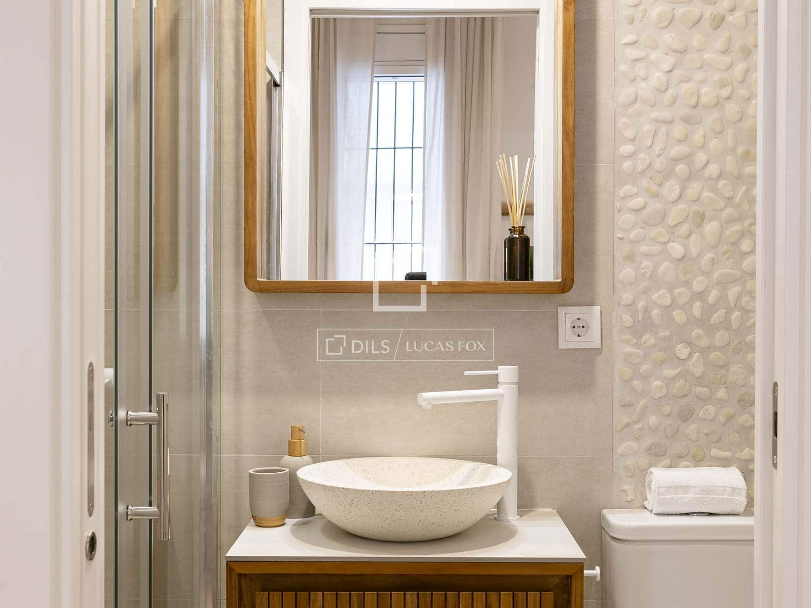 1 sovrum Lägenhet till salu i Barcelona stad - 245 000 € (Ref: 9991805)