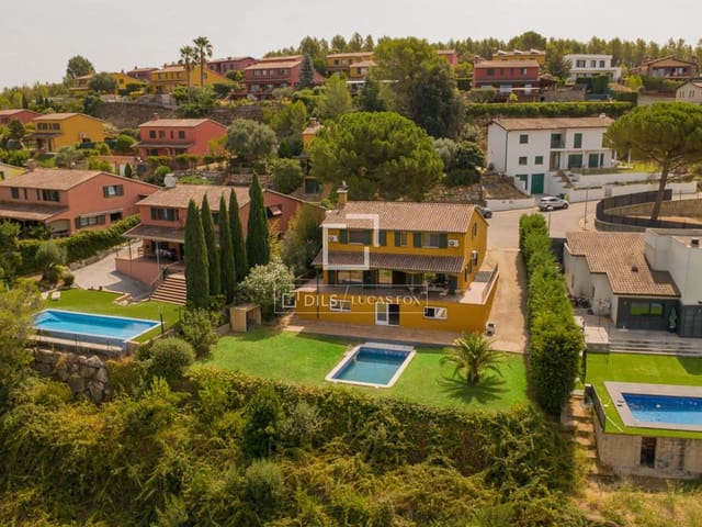 8 bedroom Villa for sale in Sant Julià de Ramis with pool garage - € 750,000 (Ref: 9991952)