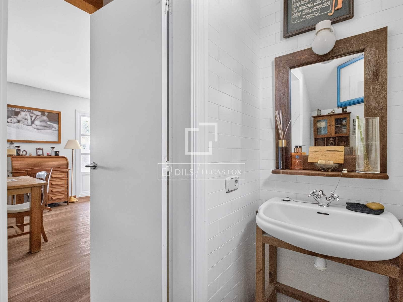 3 chambre Finca/Maison de Campagne à vendre à Vallromanes avec garage - 695 000 € (Ref: 9991953)