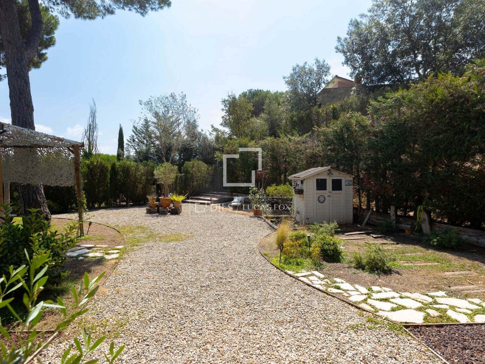 3 chambre Finca/Maison de Campagne à vendre à Vallromanes avec garage - 695 000 € (Ref: 9991953)