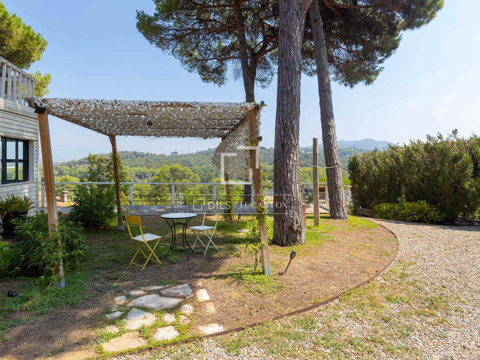 3 chambre Finca/Maison de Campagne à vendre à Vallromanes avec garage - 695 000 € (Ref: 9991953)