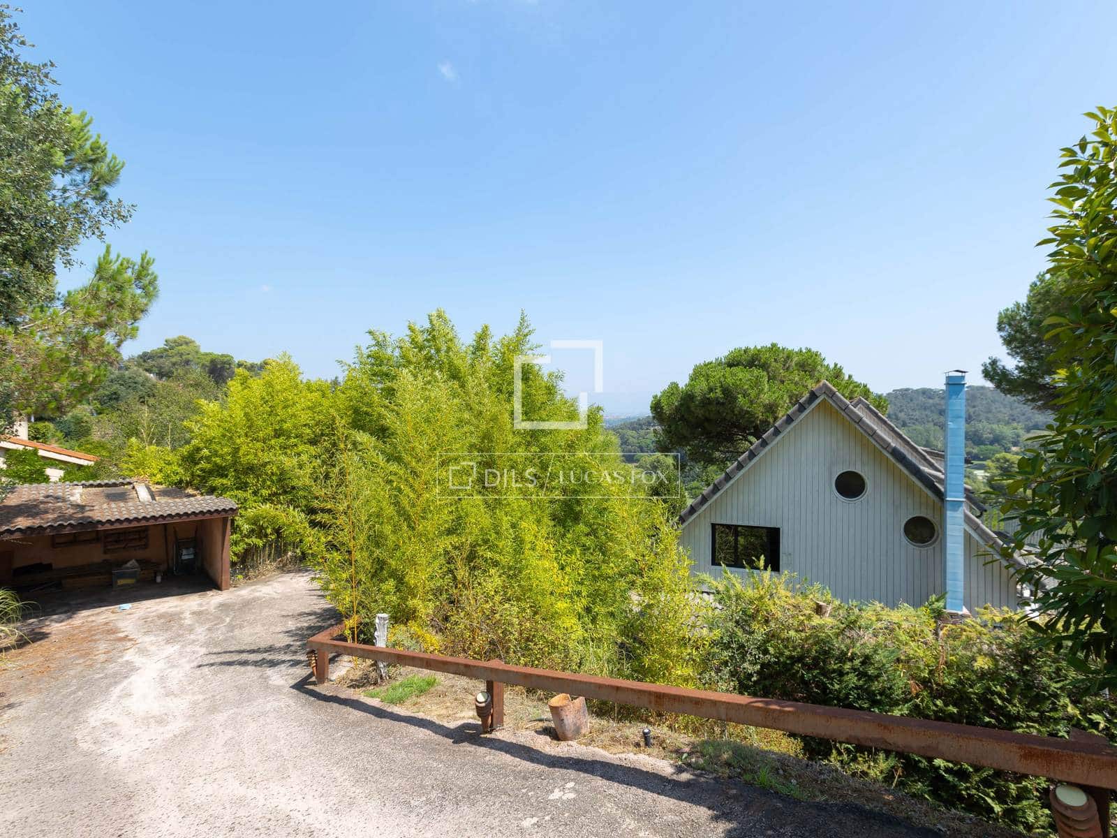 3 chambre Finca/Maison de Campagne à vendre à Vallromanes avec garage - 695 000 € (Ref: 9991953)