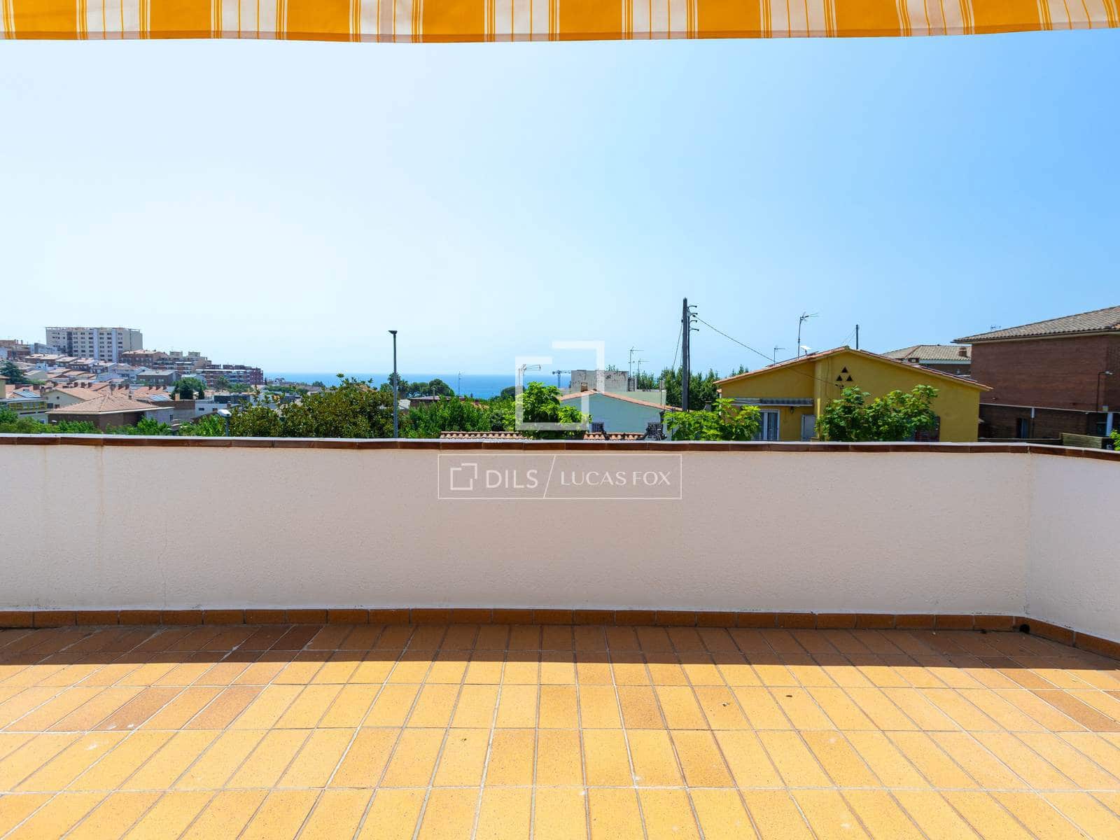 5 bedroom Villa for sale in El Masnou with pool garage - € 1,290,000 (Ref: 9991954)