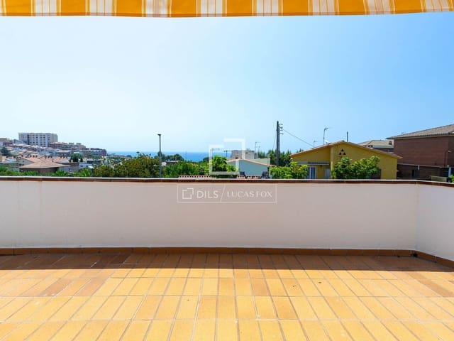 5 bedroom Villa for sale in El Masnou with pool garage - € 1,290,000 (Ref: 9991954)