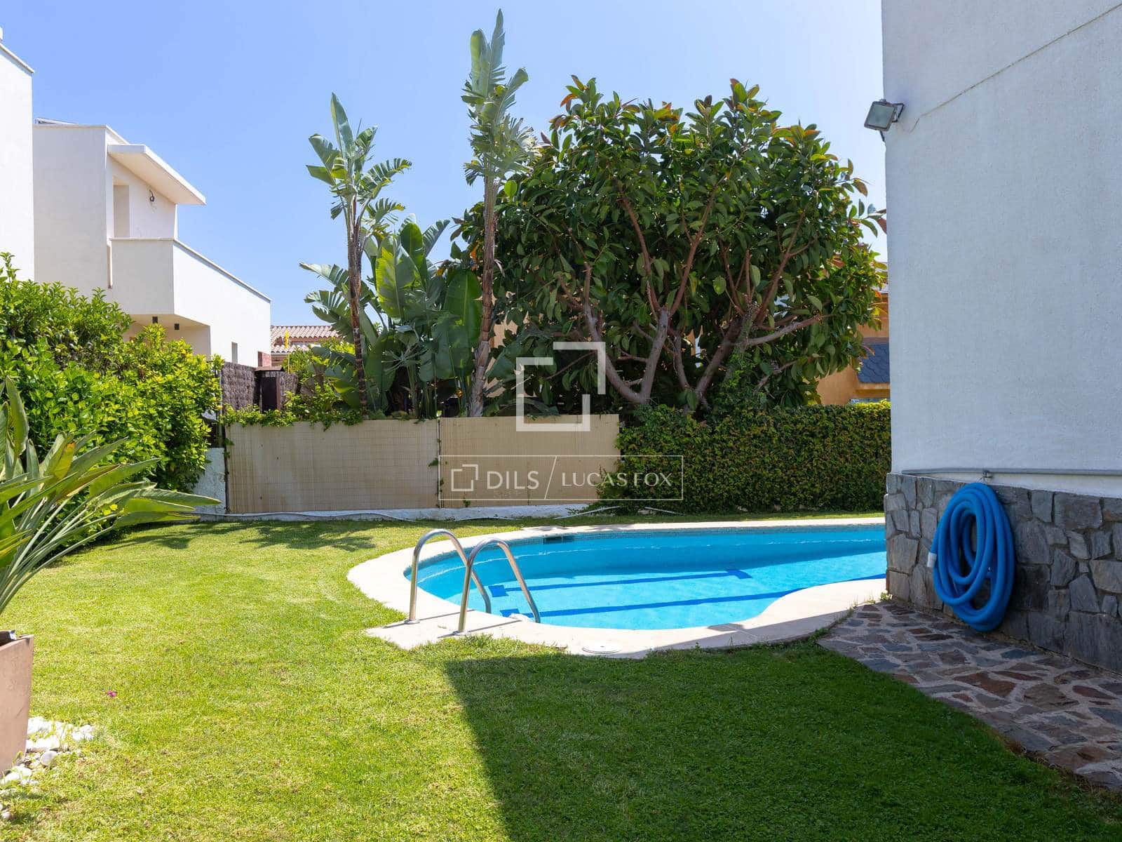 5 bedroom Villa for sale in El Masnou with pool garage - € 1,290,000 (Ref: 9991954)