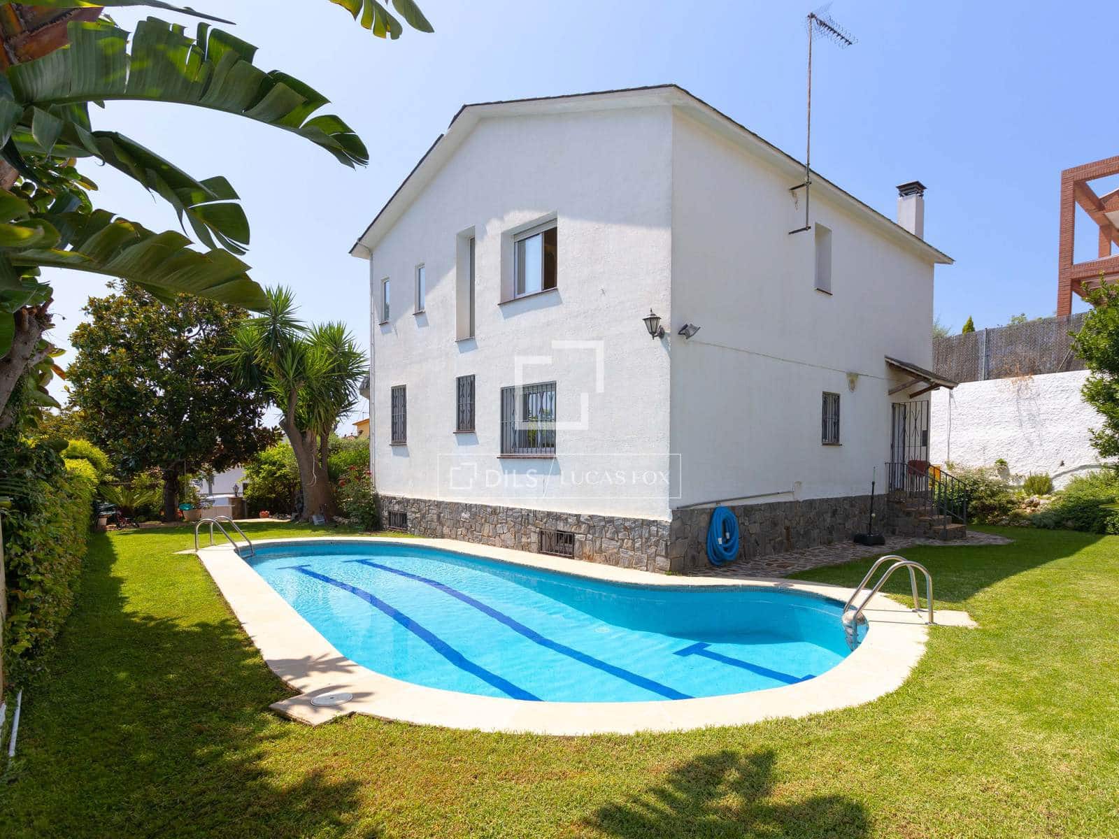 5 bedroom Villa for sale in El Masnou with pool garage - € 1,290,000 (Ref: 9991954)