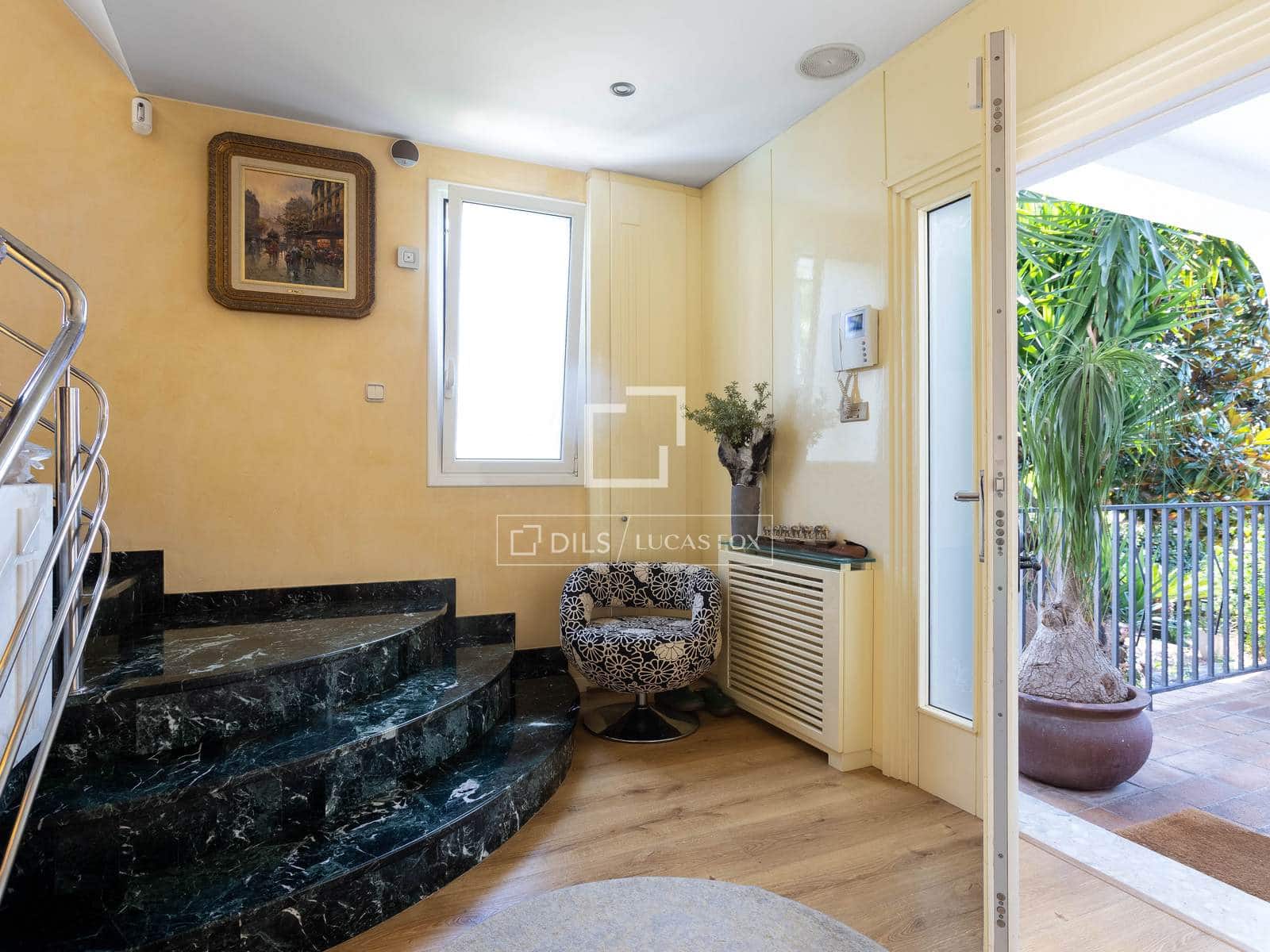 5 bedroom Villa for sale in El Masnou with pool garage - € 1,290,000 (Ref: 9991954)