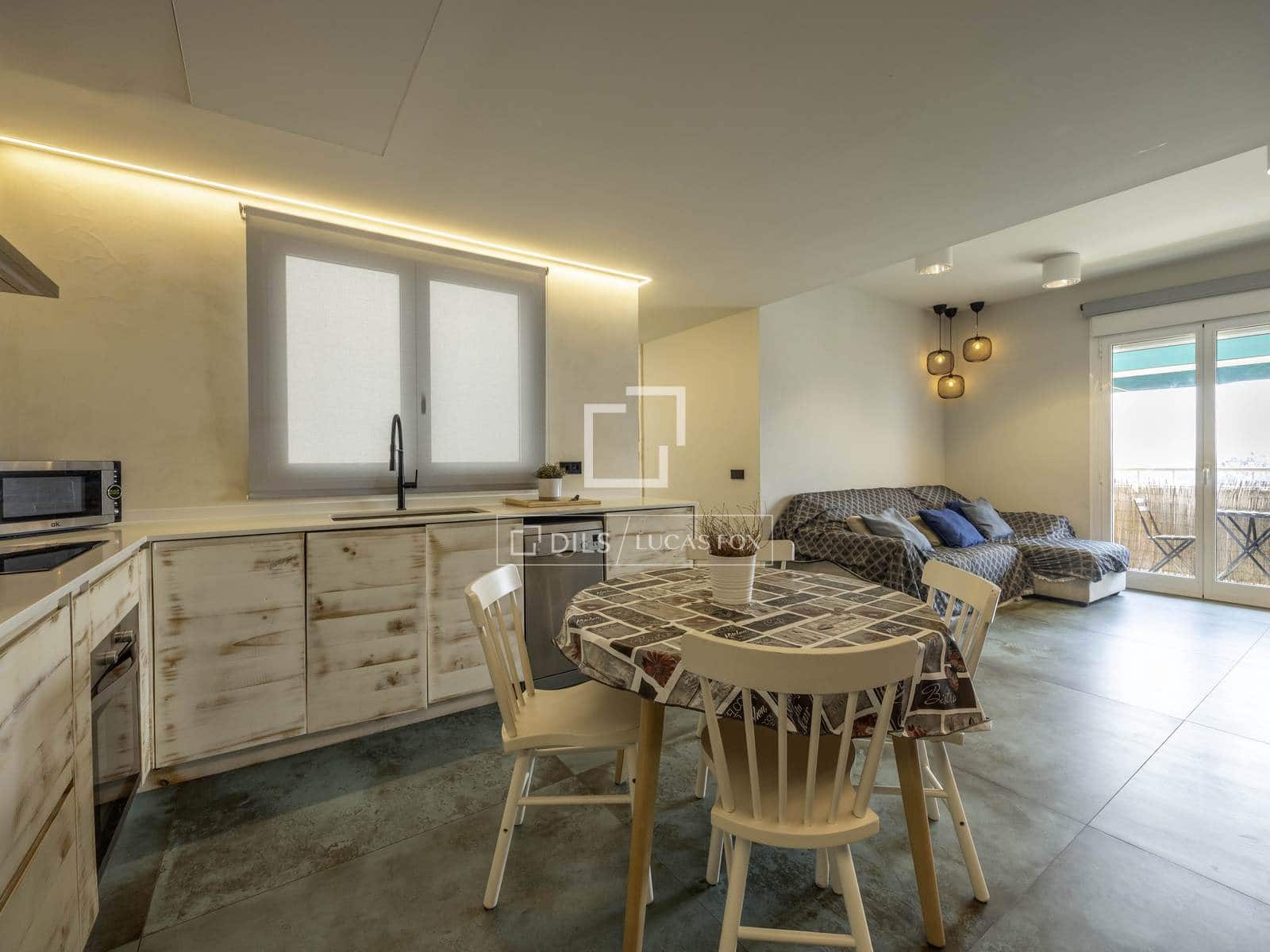 Apartamento de 3 habitaciones en València ciudad en venta - 750.000 € (Ref: 9991955)