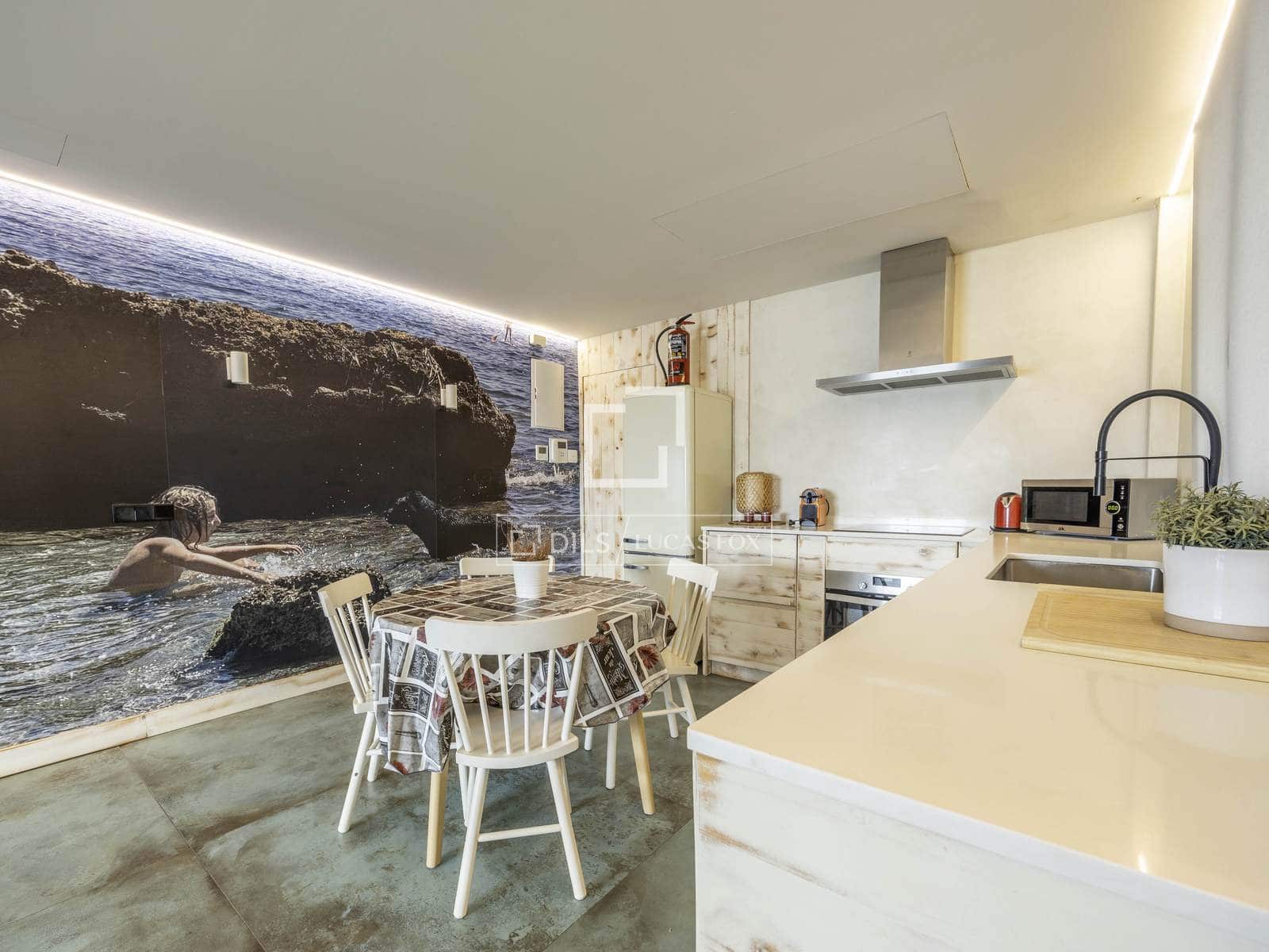Apartamento de 3 habitaciones en València ciudad en venta - 750.000 € (Ref: 9991955)