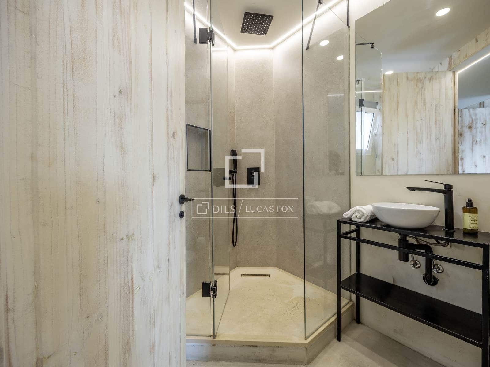 Apartamento de 3 habitaciones en València ciudad en venta - 750.000 € (Ref: 9991955)
