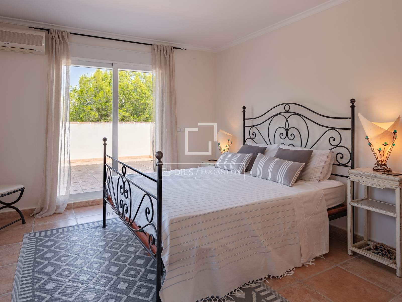 3 soveværelse Villa til salg i Javea / Xabia med swimmingpool garage - € 1.035.000 (Ref: 9993568)