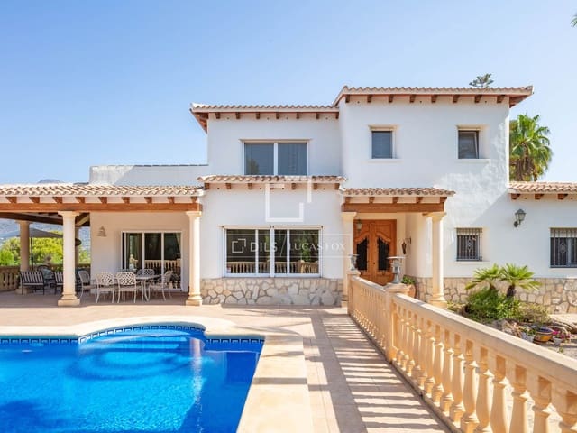 3 soveværelse Villa til salg i Javea / Xàbia med swimmingpool garage - € 1.035.000 (Ref: 9993568)