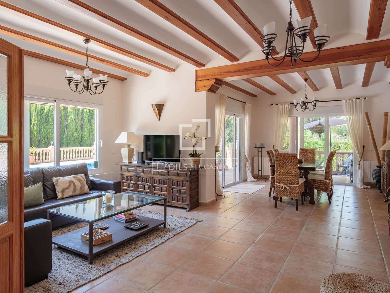 3 soveværelse Villa til salg i Javea / Xabia med swimmingpool garage - € 1.035.000 (Ref: 9993568)