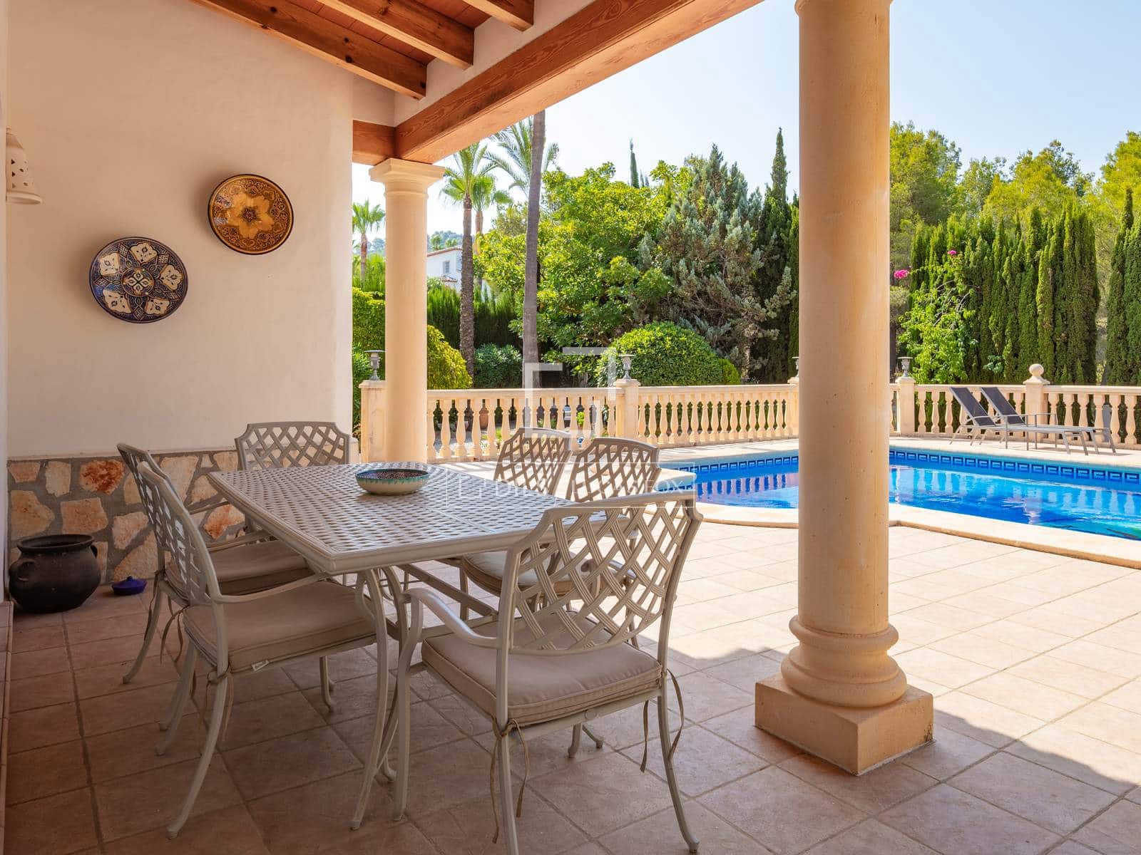 3 soveværelse Villa til salg i Javea / Xabia med swimmingpool garage - € 1.035.000 (Ref: 9993568)