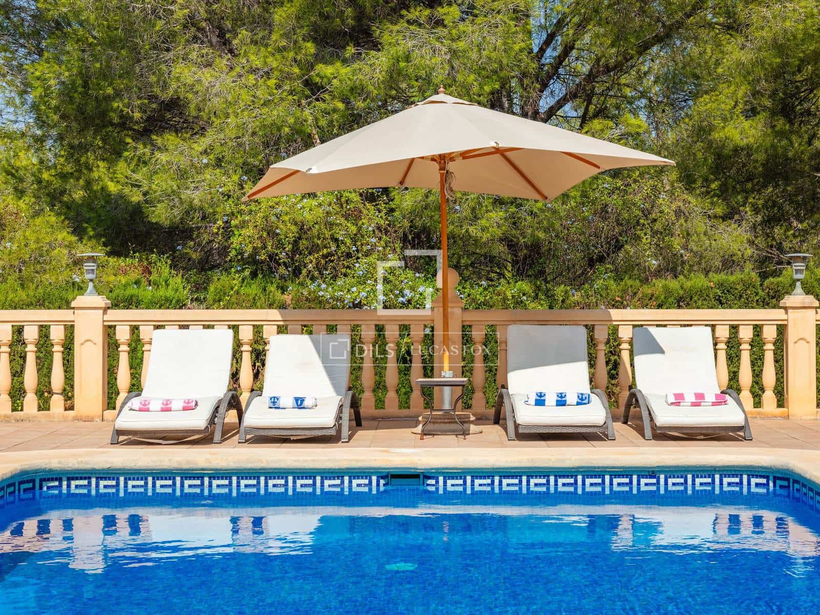 3 soveværelse Villa til salg i Javea / Xabia med swimmingpool garage - € 1.035.000 (Ref: 9993568)