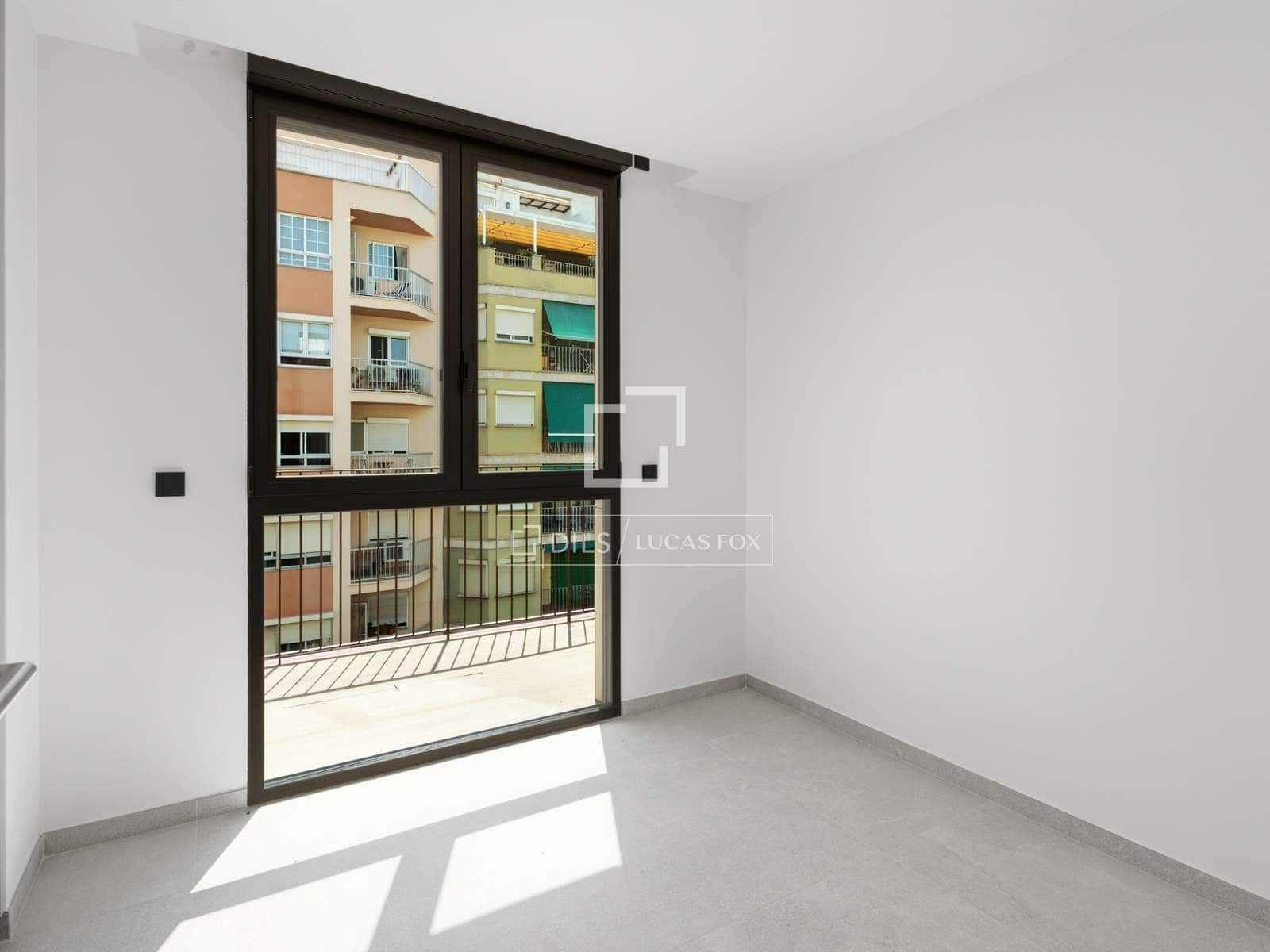 2 sypialnia Apartament na sprzedaż w Palma de Mallorca z basenem garażem - 989 000 € (Ref: 9993630)