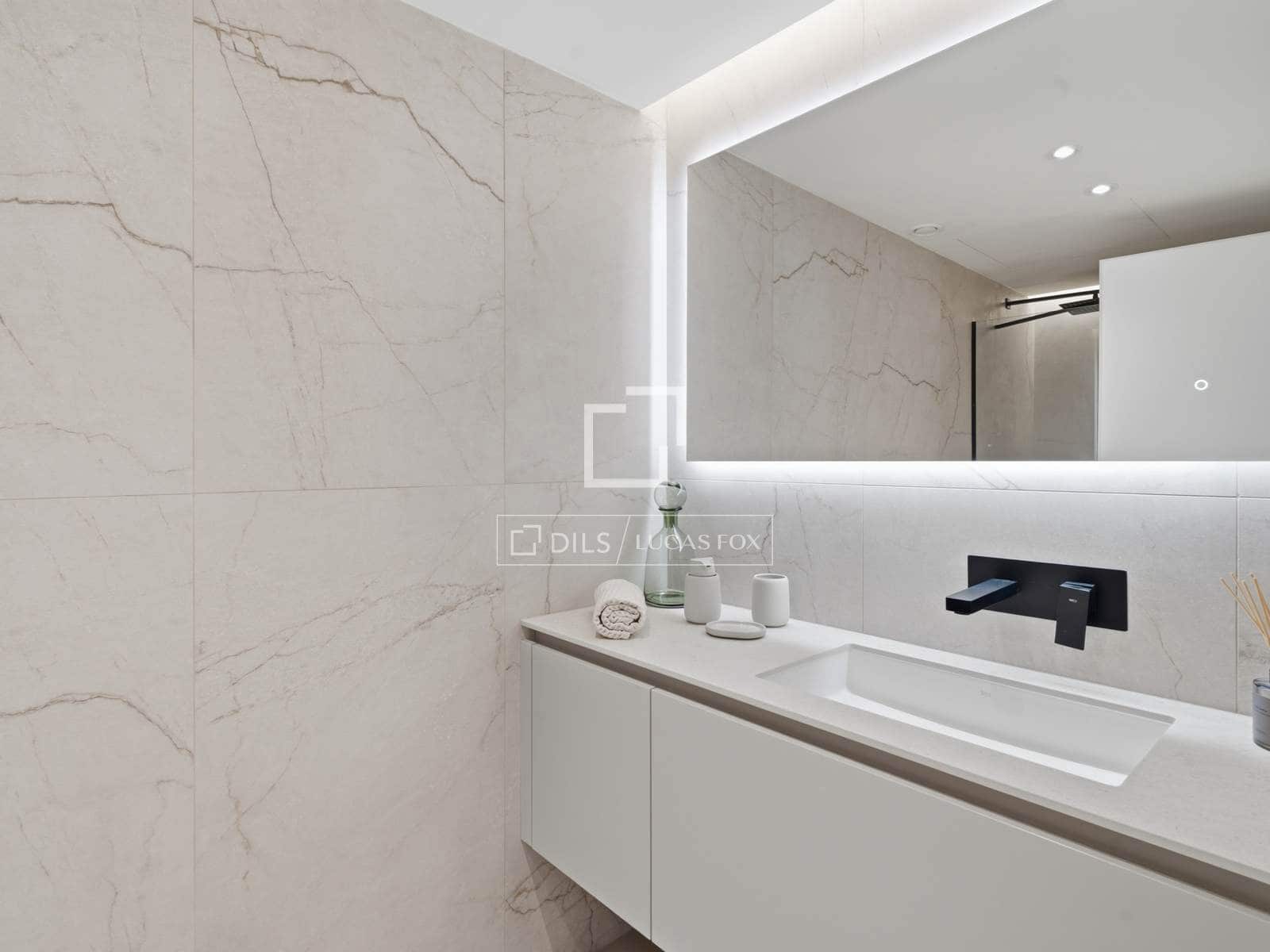 3 soverom Penthouse til salgs i Palma de Mallorca med svømmebasseng garasje - € 2 599 000 (Ref: 9993631)