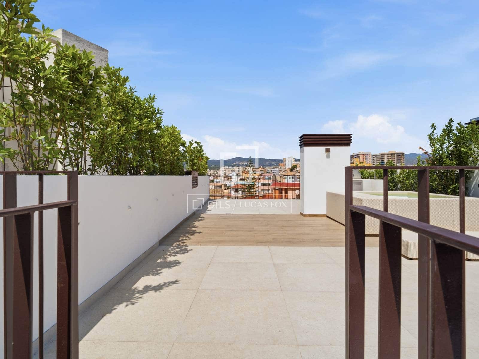 3 soverom Penthouse til salgs i Palma de Mallorca med svømmebasseng garasje - € 2 599 000 (Ref: 9993631)