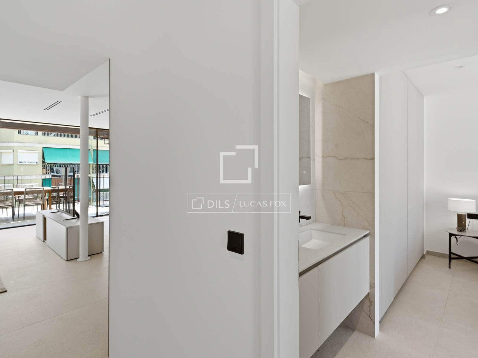 3 soverom Penthouse til salgs i Palma de Mallorca med svømmebasseng garasje - € 2 599 000 (Ref: 9993631)