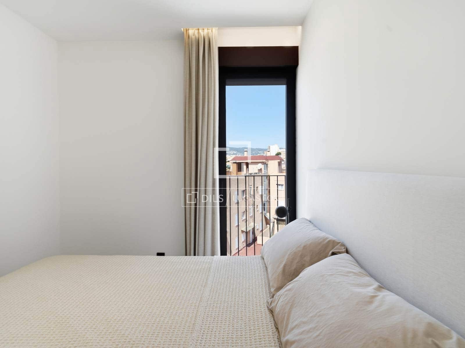 3 soverom Penthouse til salgs i Palma de Mallorca med svømmebasseng garasje - € 2 599 000 (Ref: 9993631)