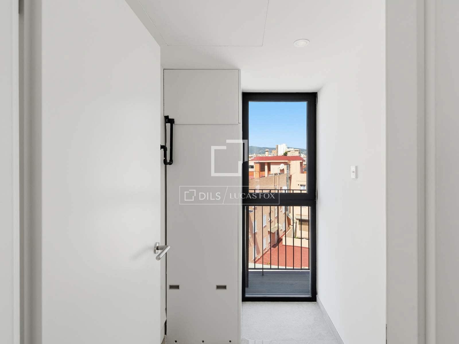 3 soverom Penthouse til salgs i Palma de Mallorca med svømmebasseng garasje - € 2 599 000 (Ref: 9993631)