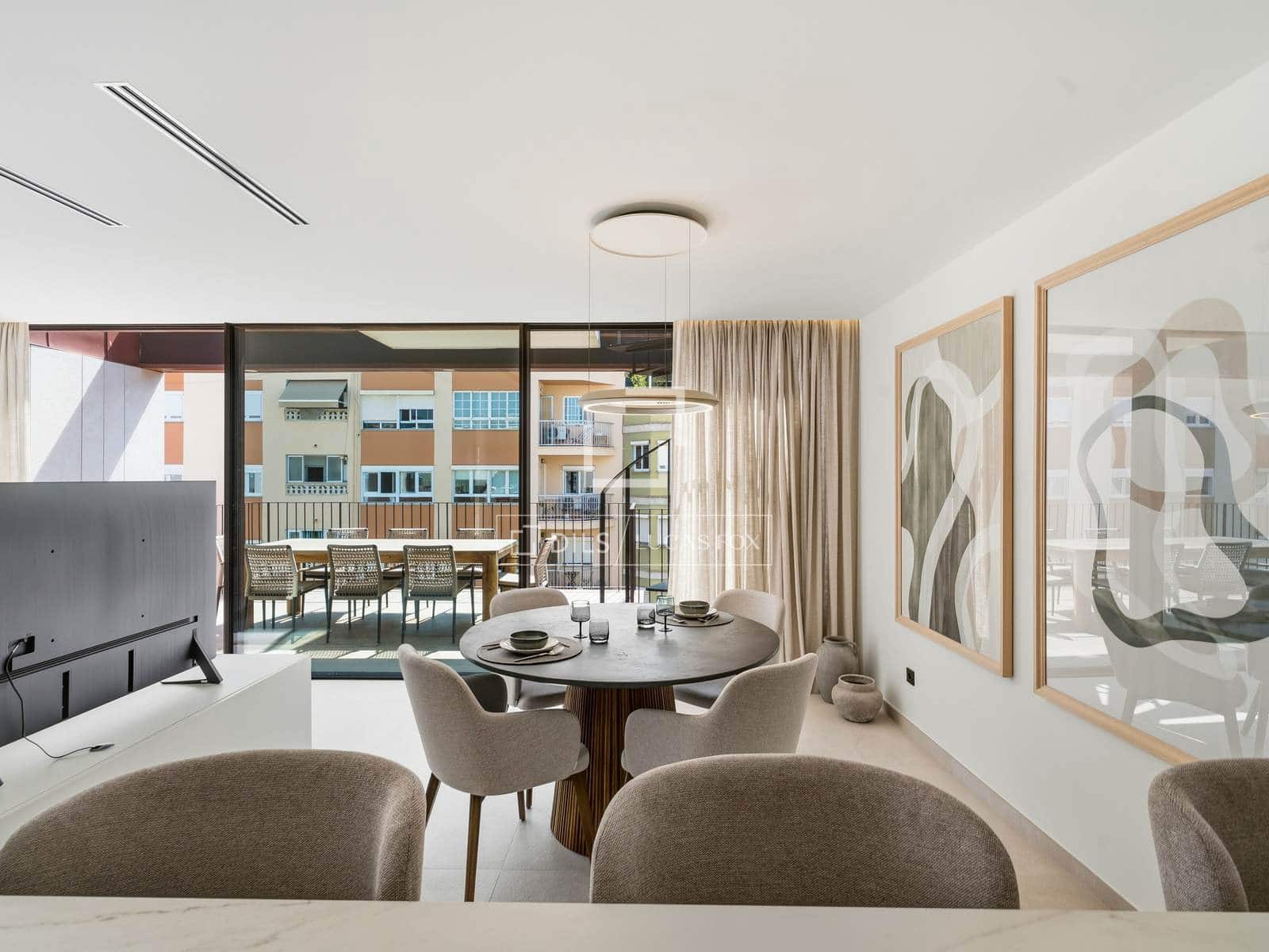 3 soverom Penthouse til salgs i Palma de Mallorca med svømmebasseng garasje - € 2 599 000 (Ref: 9993631)