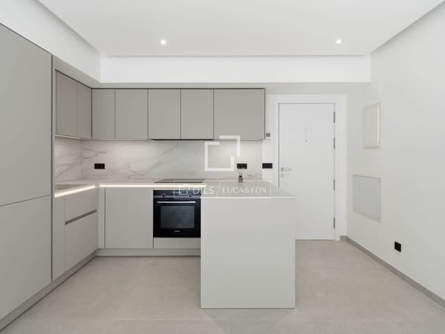 Apartamento de 3 habitaciones en Palma de Mallorca en venta con piscina garaje - 1.399.000 € (Ref: 9993632)