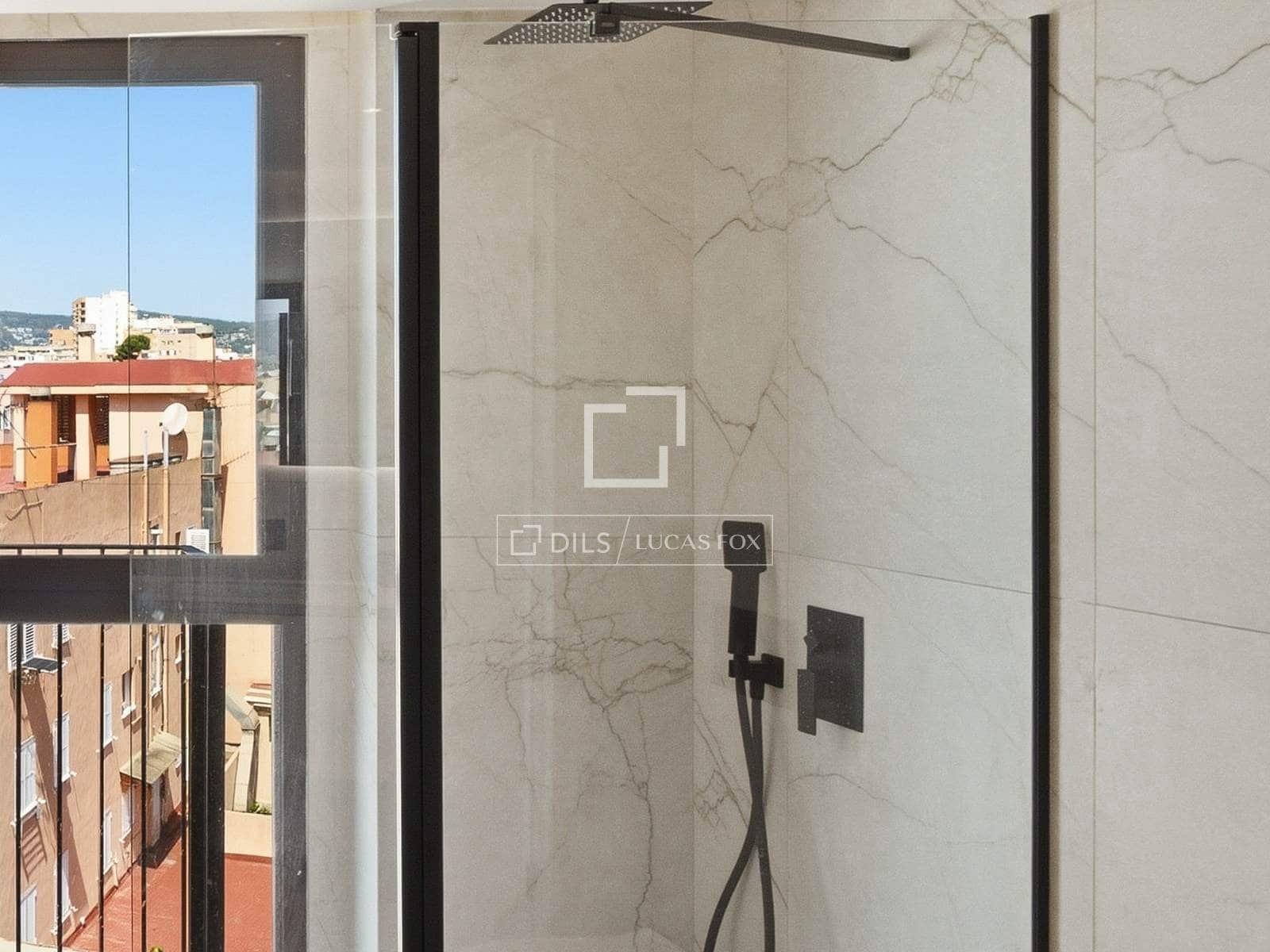 Apartamento de 3 habitaciones en Palma de Mallorca en venta con piscina garaje - 1.399.000 € (Ref: 9993632)