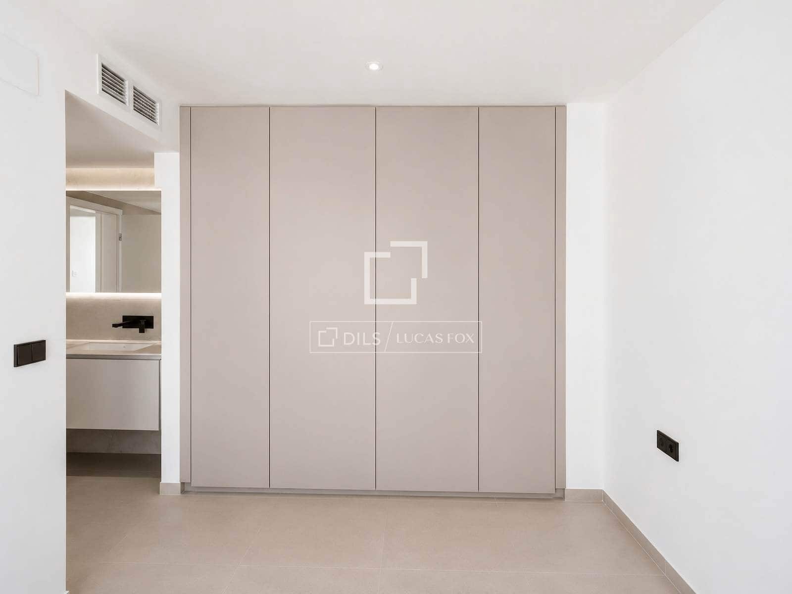 Apartamento de 3 habitaciones en Palma de Mallorca en venta con piscina garaje - 1.399.000 € (Ref: 9993632)