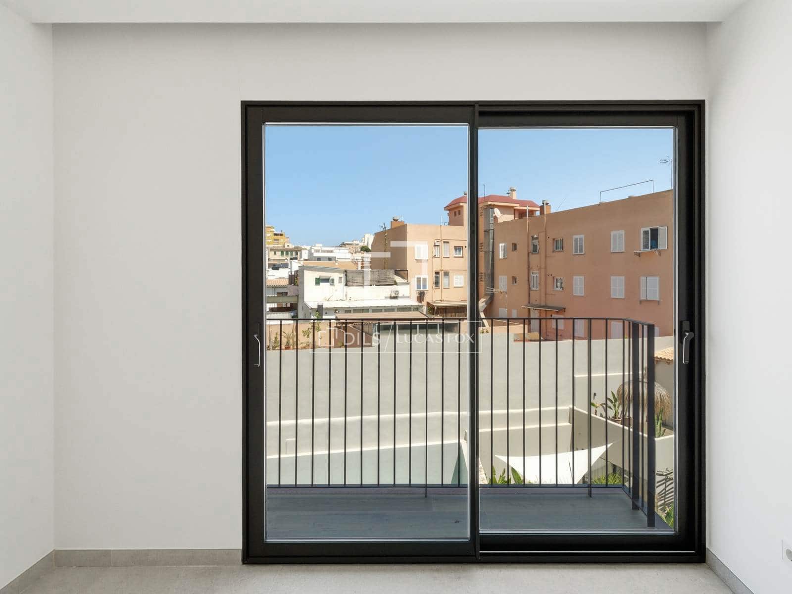 Apartamento de 3 habitaciones en Palma de Mallorca en venta con piscina garaje - 1.399.000 € (Ref: 9993632)