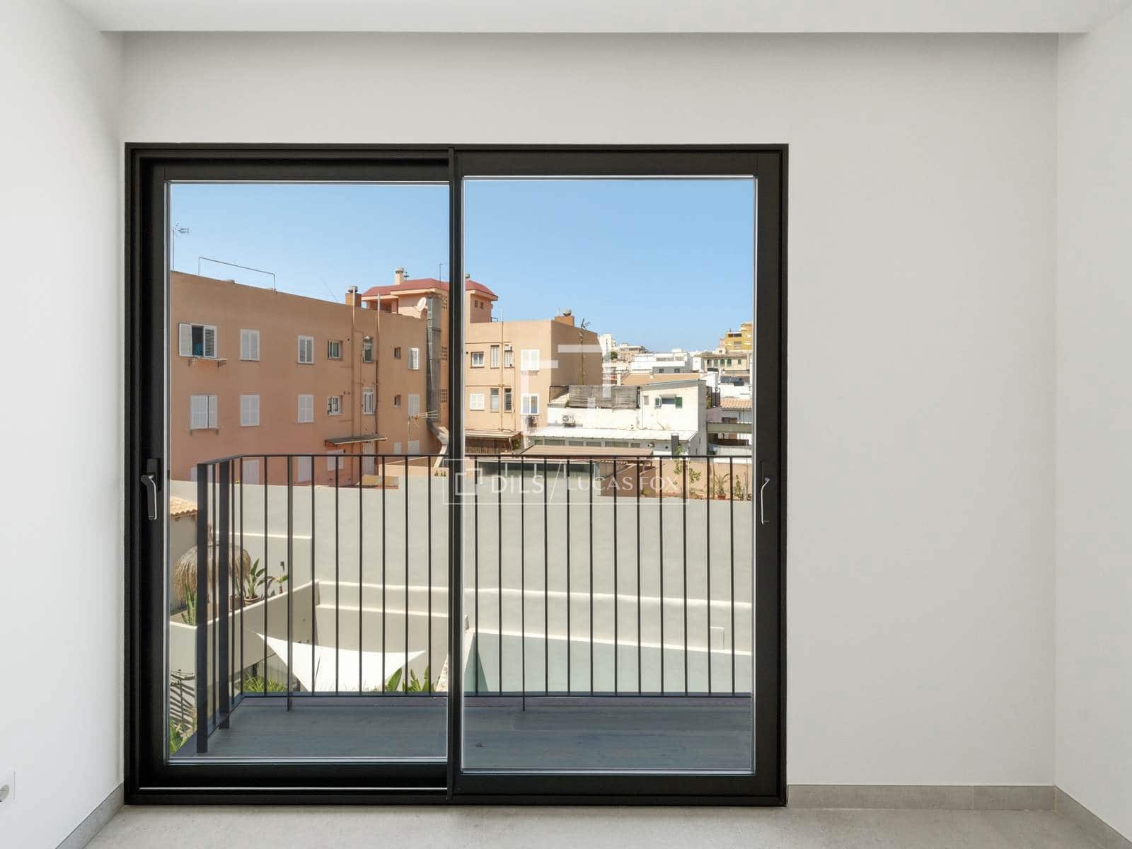 1 slaapkamer Appartement te koop in Palma de Mallorca met zwembad garage - € 599.000 (Ref: 9993633)