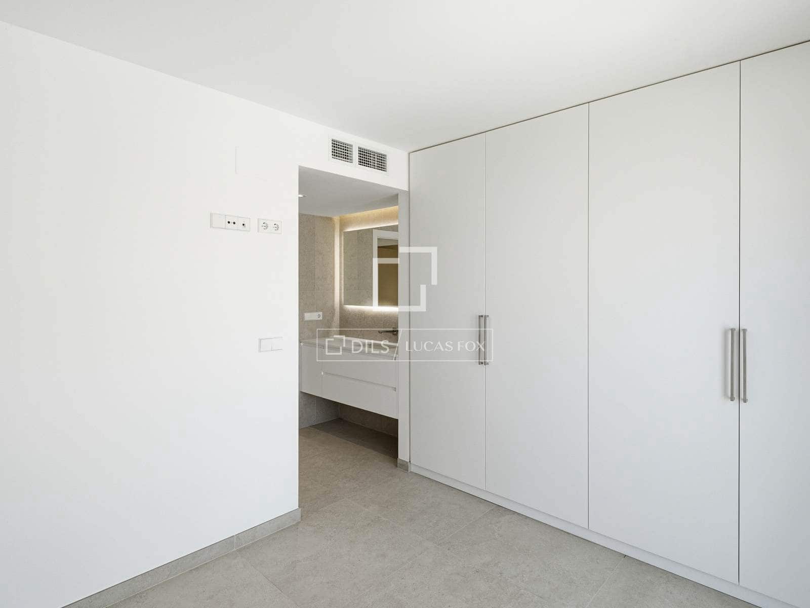 1 slaapkamer Appartement te koop in Palma de Mallorca met zwembad garage - € 599.000 (Ref: 9993633)