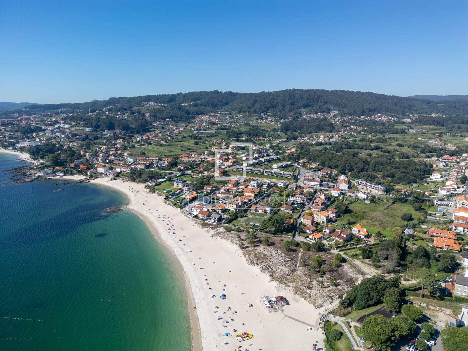 5 quarto Moradia para venda em Sanxenxo com piscina garagem - 1 000 000 € (Ref: 9994670)