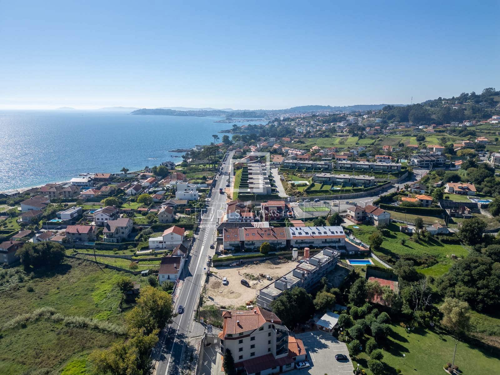5 quarto Moradia para venda em Sanxenxo com piscina garagem - 1 000 000 € (Ref: 9994670)