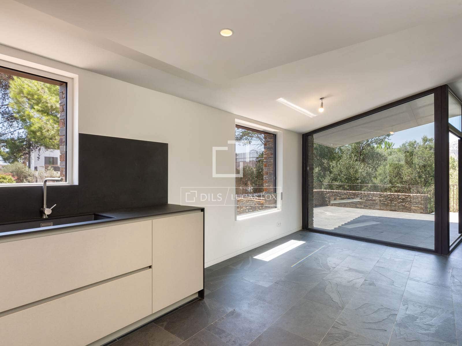 6 soveværelse Villa til salg i Cadaques med swimmingpool garage - € 2.700.000 (Ref: 9994688)