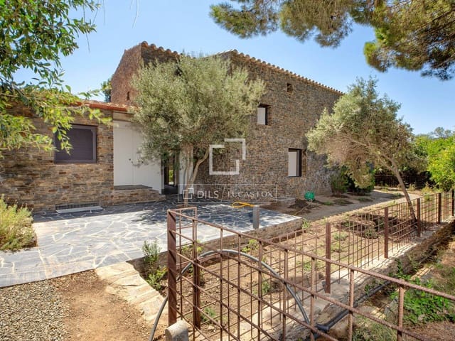 6 soveværelse Villa til salg i Cadaqués med swimmingpool garage - € 2.700.000 (Ref: 9994688)