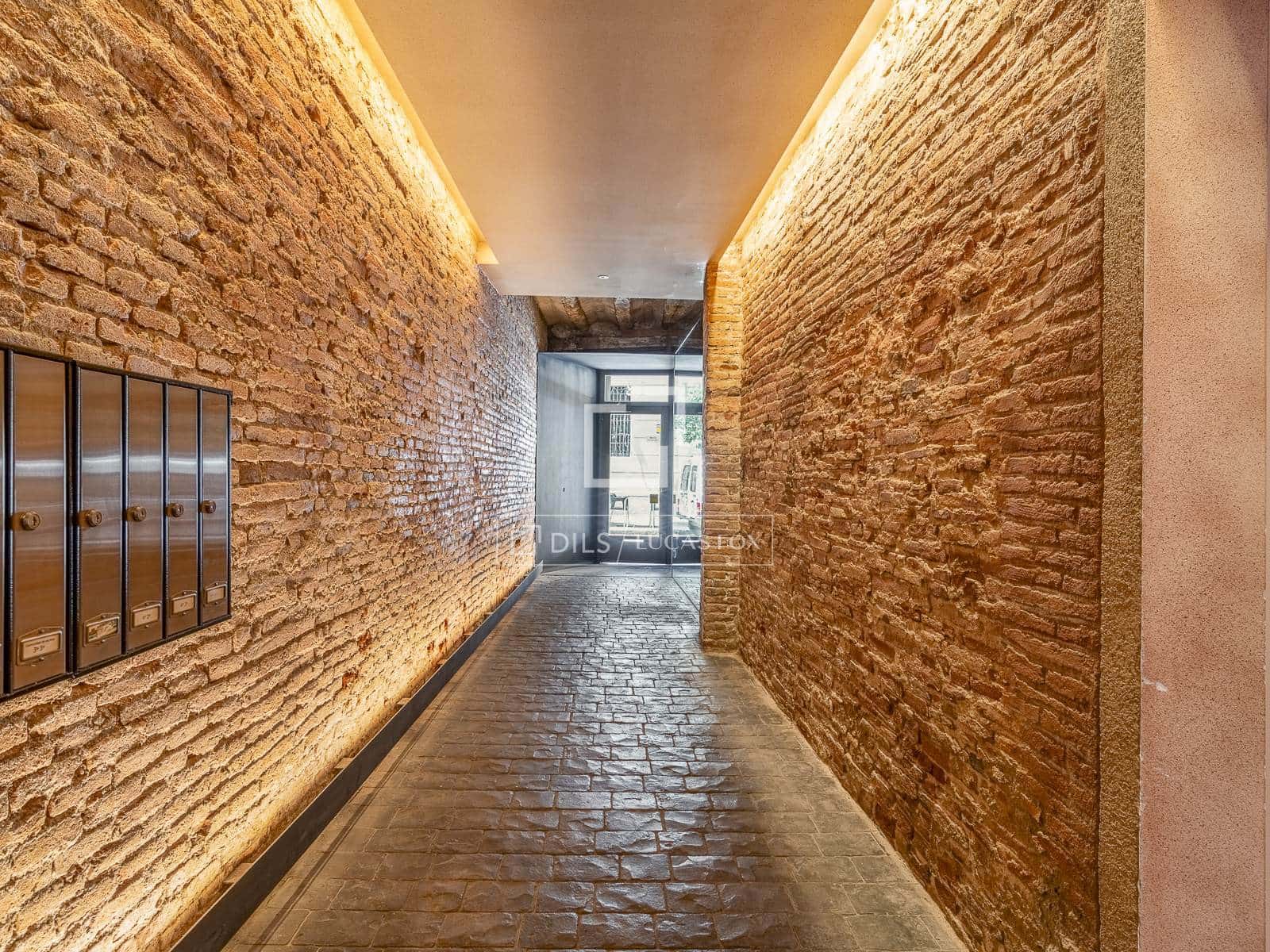 2 soverom Leilighet til salgs i Barcelona by - € 420 000 (Ref: 9995912)