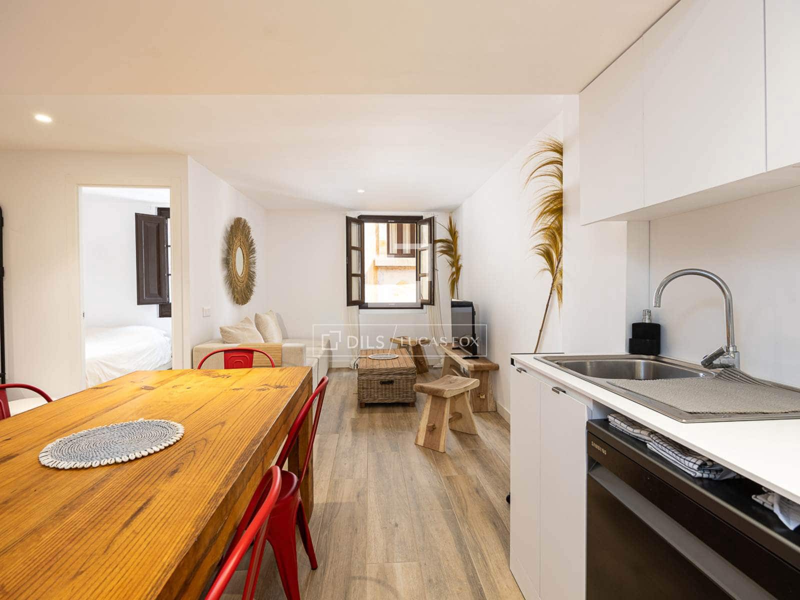 2 soverom Leilighet til leie i Barcelona by - € 1 900 (Ref: 9996024)