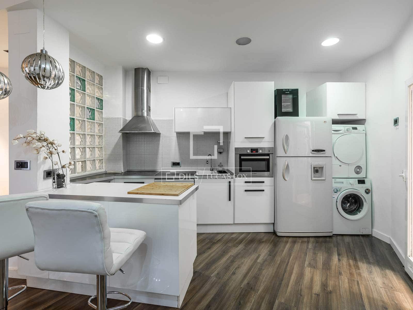 Appartement de 3 chambres à louer à Madrid ville - 2 950 € (Ref: 9996025)