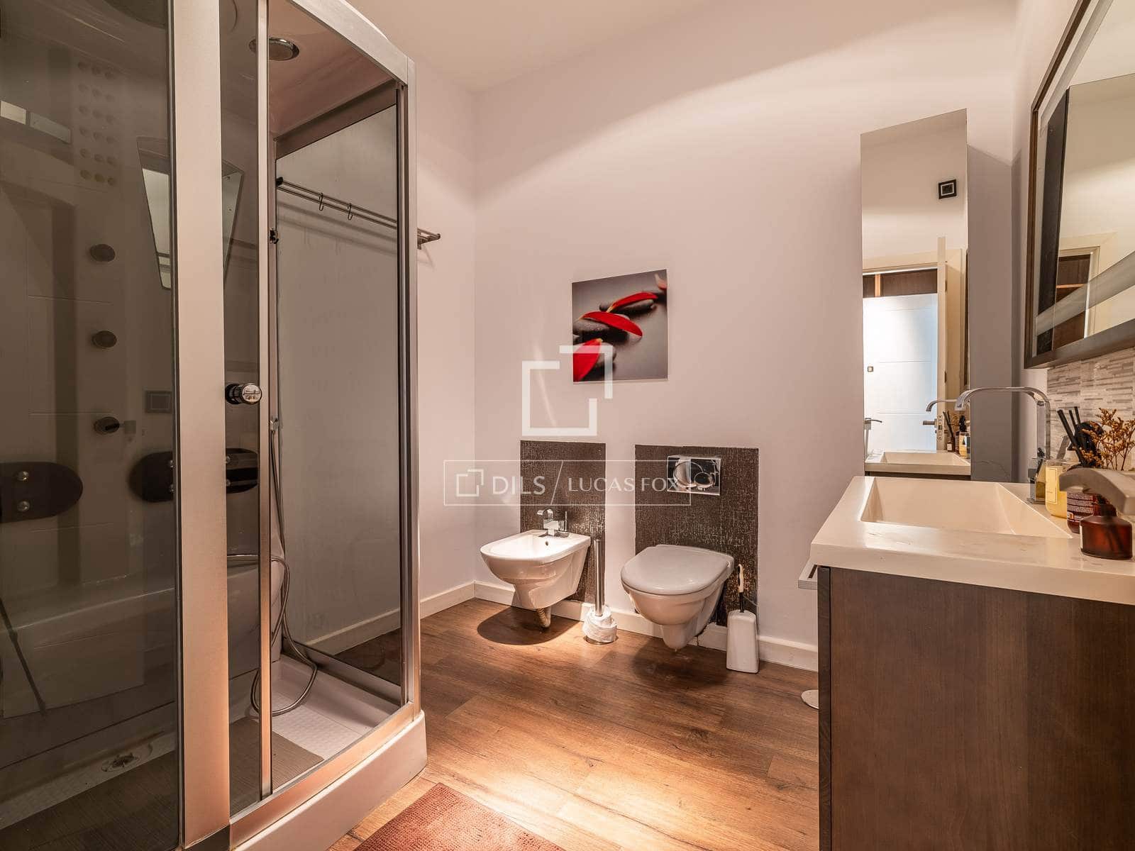 Appartement de 3 chambres à louer à Madrid ville - 2 950 € (Ref: 9996025)