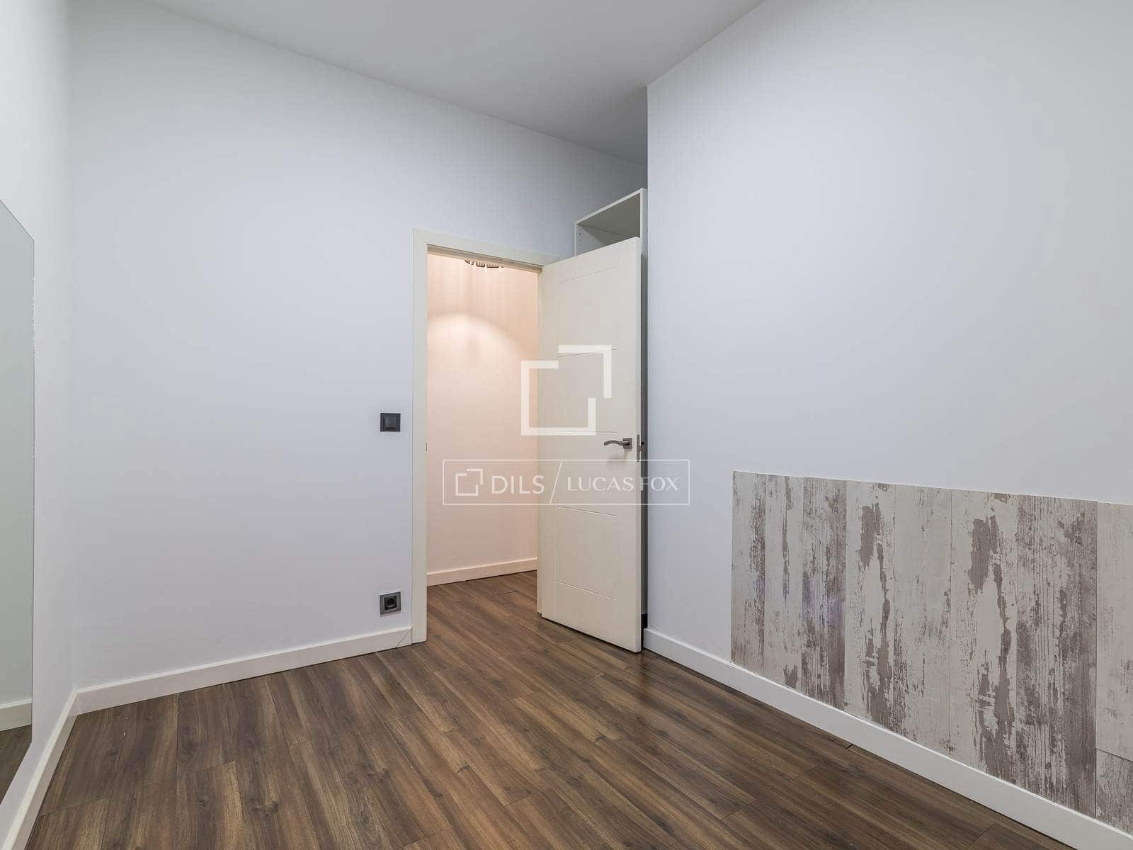Appartement de 3 chambres à louer à Madrid ville - 2 950 € (Ref: 9996025)